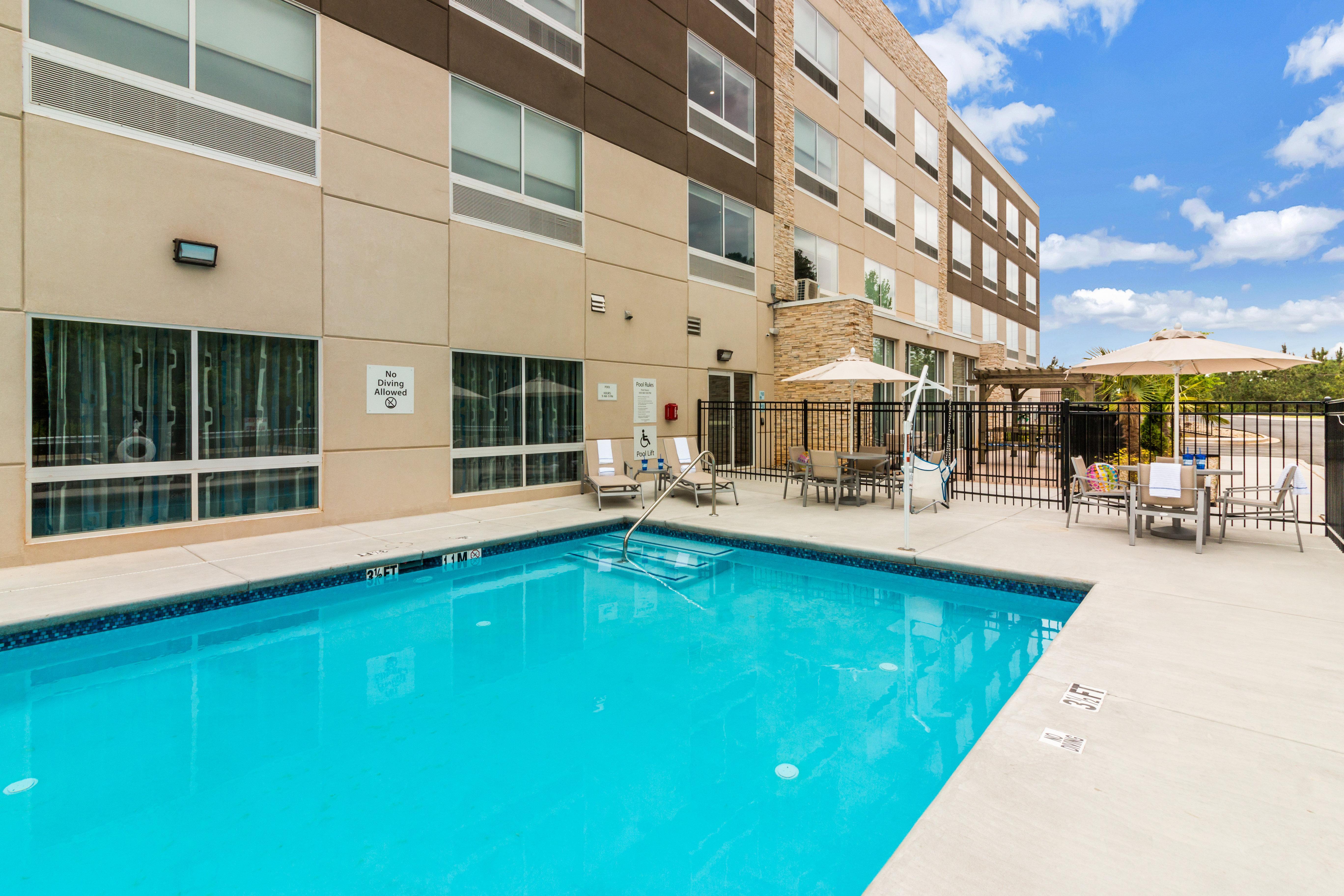 Holiday Inn Express - Villa Rica By Ihg Exterior photo